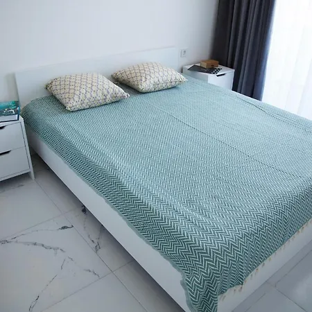 Artlife Apartment *